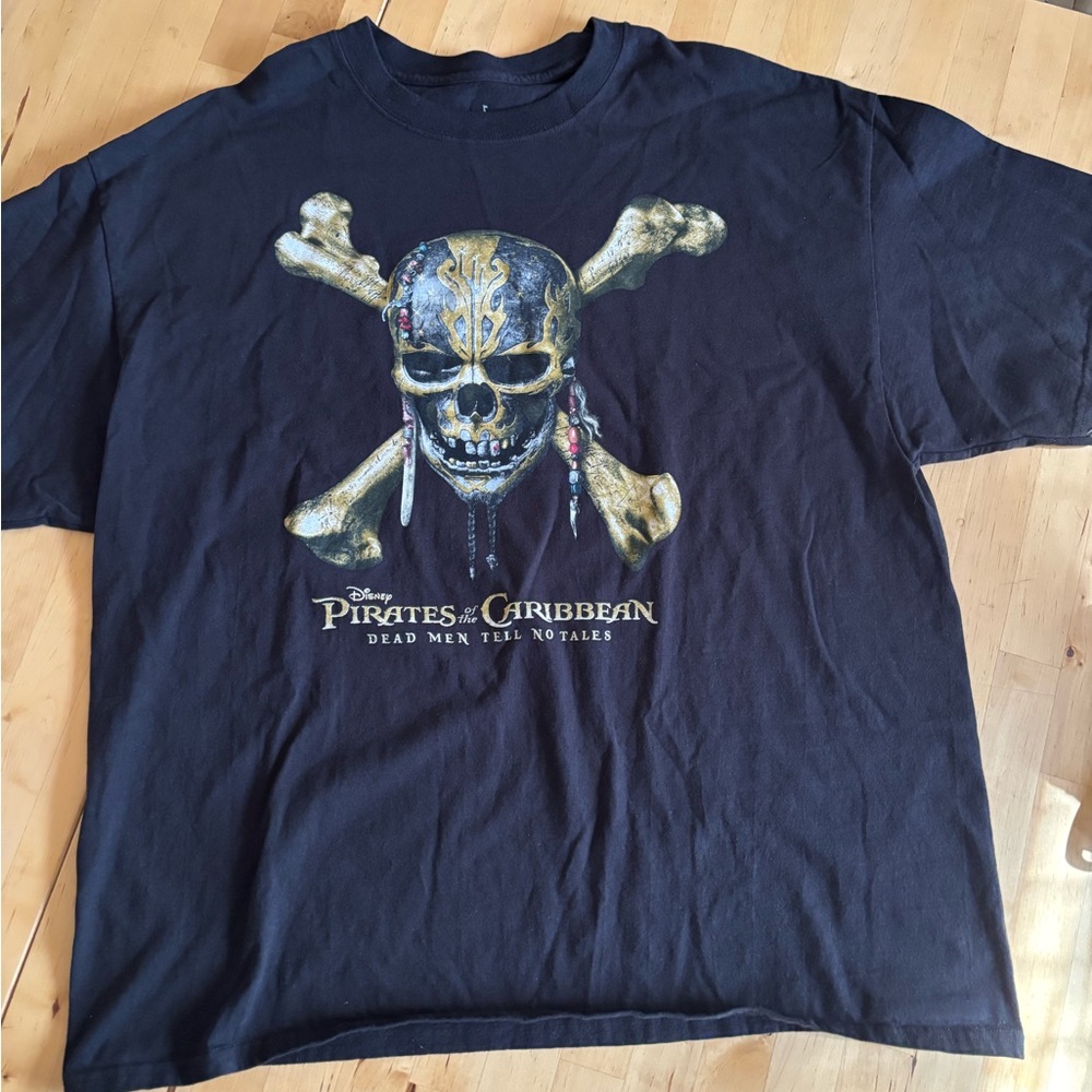 Disney Pirates of the Caribbean Graphic Tee Skull Black T-Shirt XXL